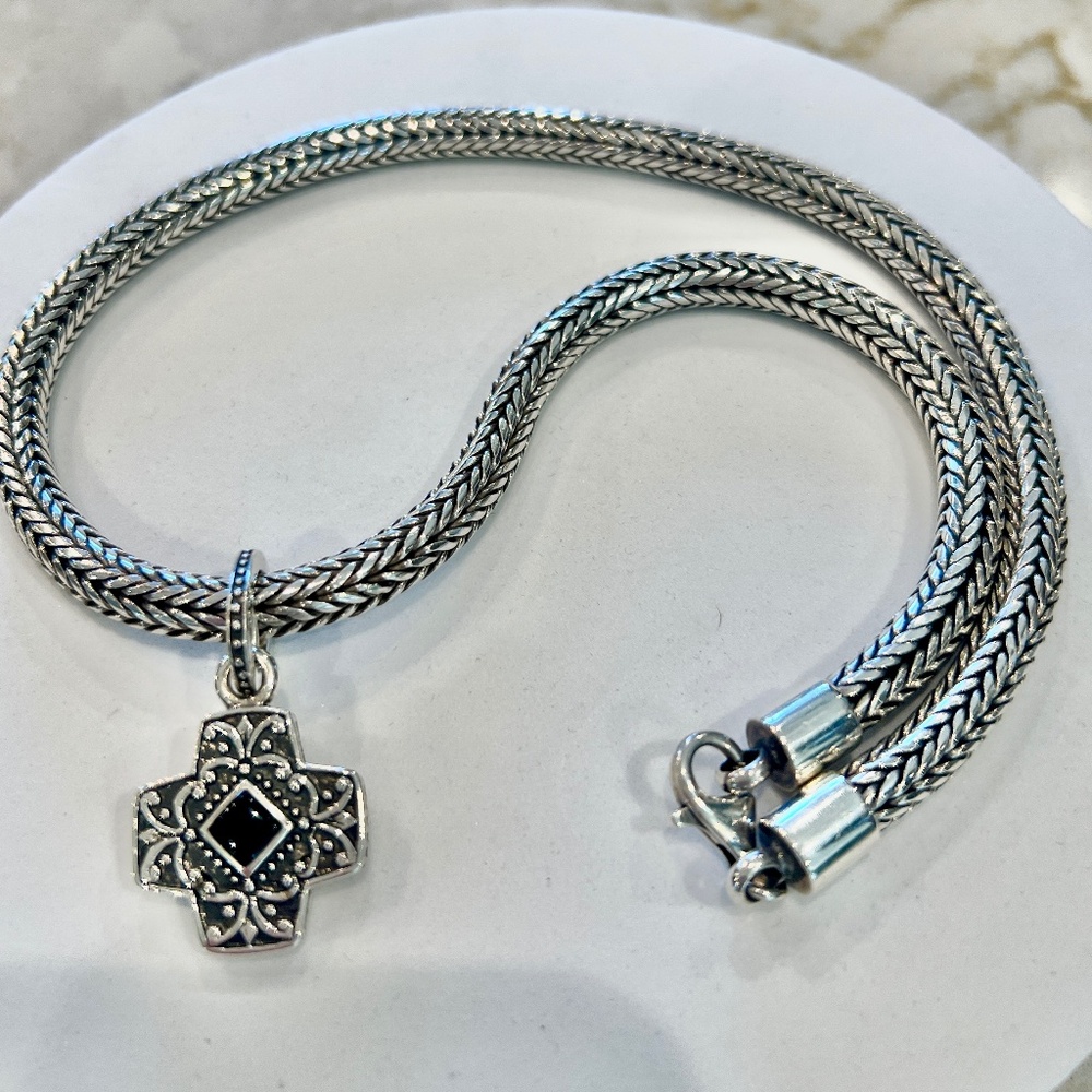 19-1/2" STERLING WOVEN ROPE NECKLACE WITH REMOVABLE TWO SIDED PENDANT